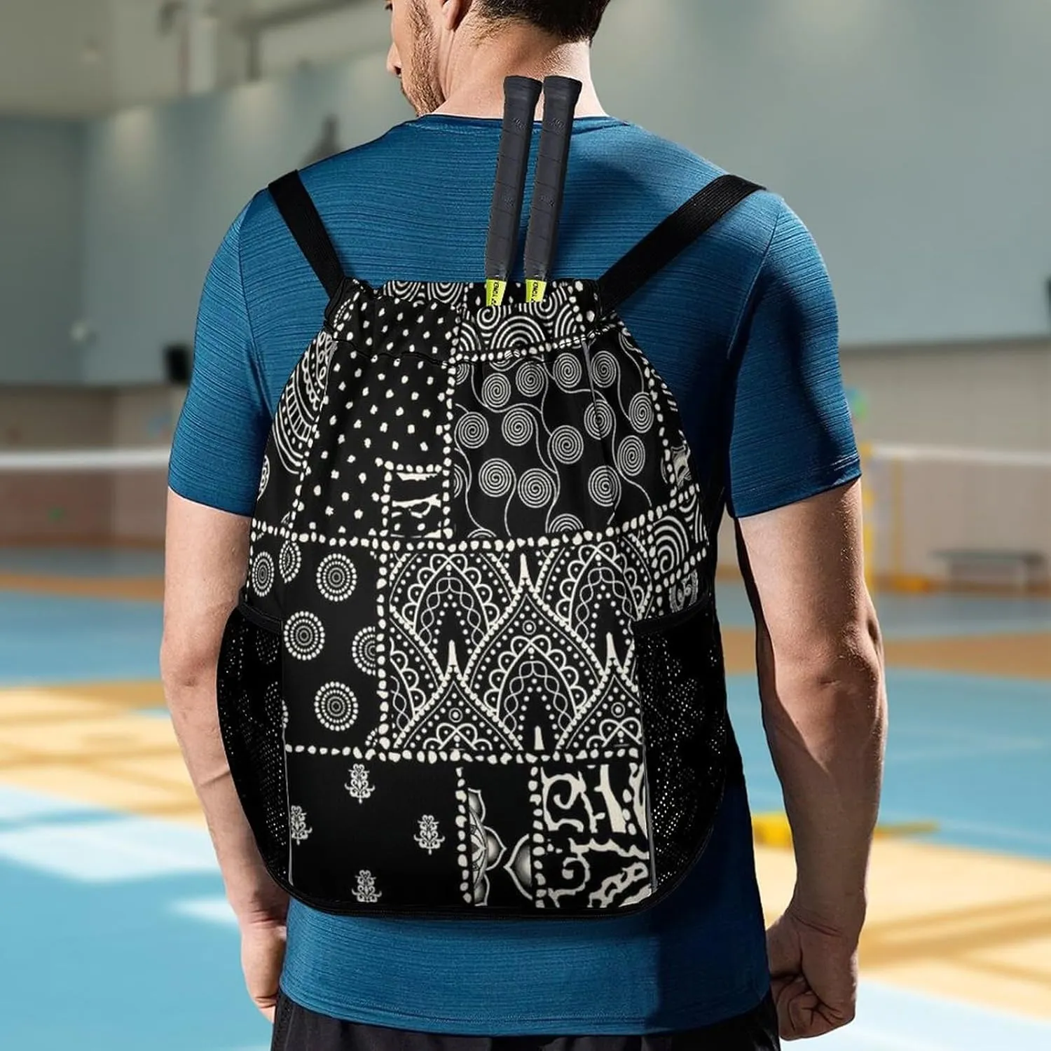 Cute Drawstring Bags Compatible with Black And White Paisley Gym Bag for Men Women Outdoor Swimming Cycling String Backpack with Zipper Pockets and Waterproof Compartment