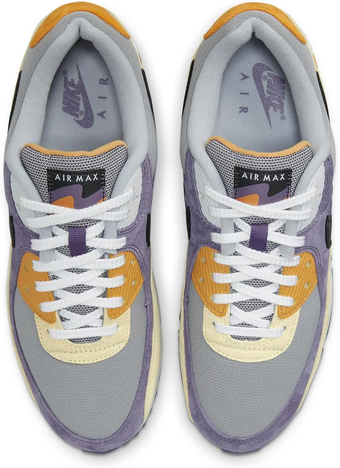 NIKE Women's Sneaker