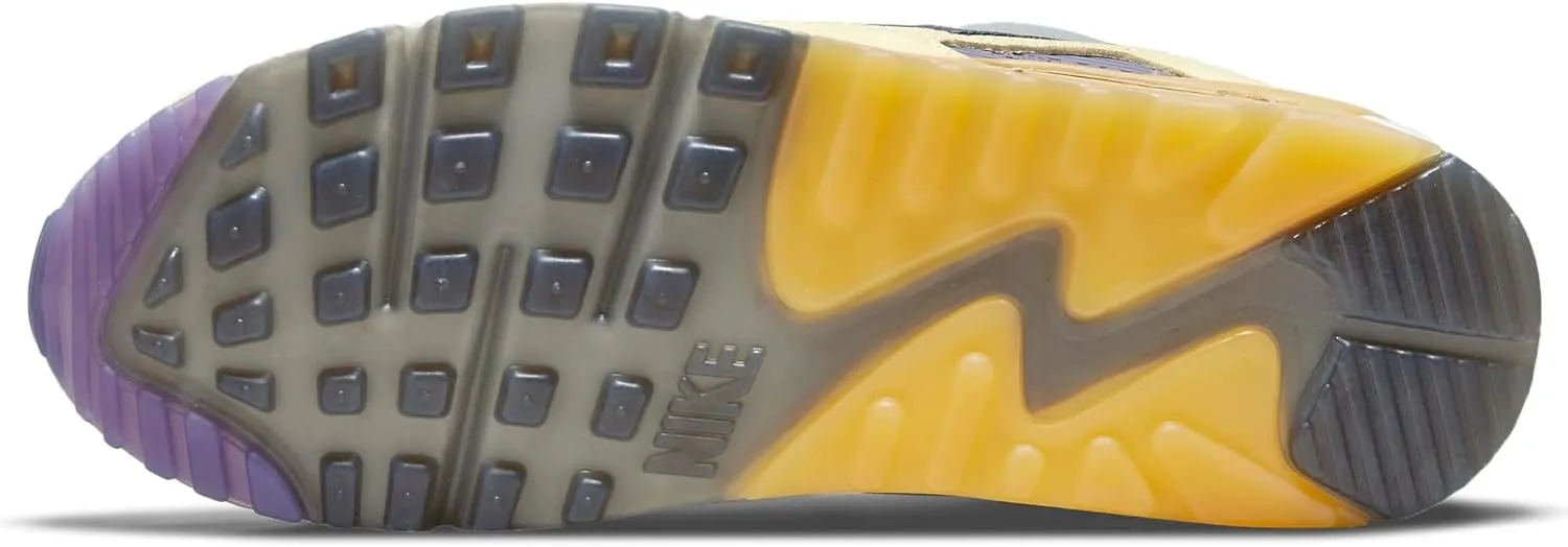 NIKE Women's Sneaker