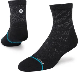 Stance Run Light Quarter - Unisex Socks - Ankle Protection - Active Fabric - Channeled-air Cushioning Black SM (US Men's Shoe 3-5.5, Women's Shoe 5-7.5) One Size