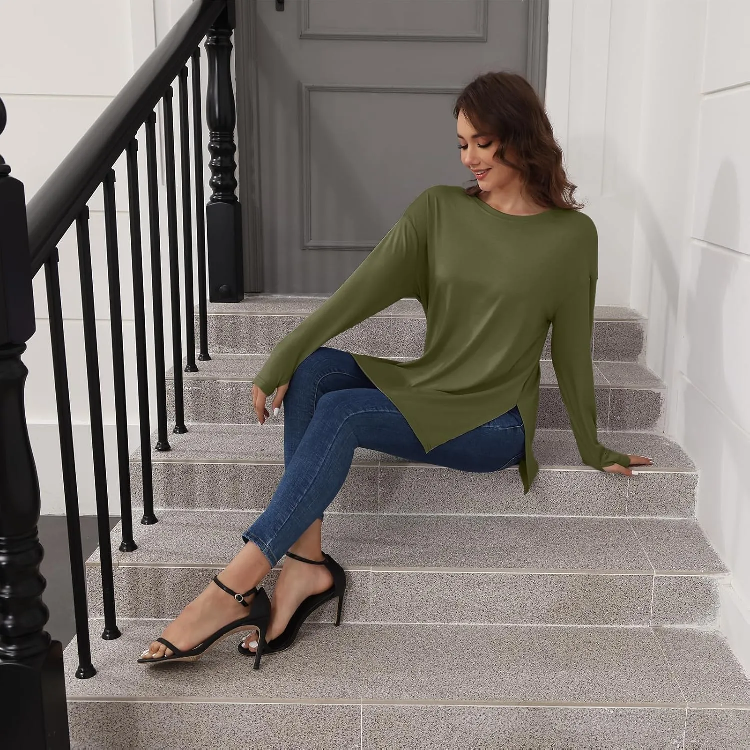 VNIRA Oversized T Shirts for Women Long Sleeve Loose Fit Casual Fall Tunic Top Basic Tee