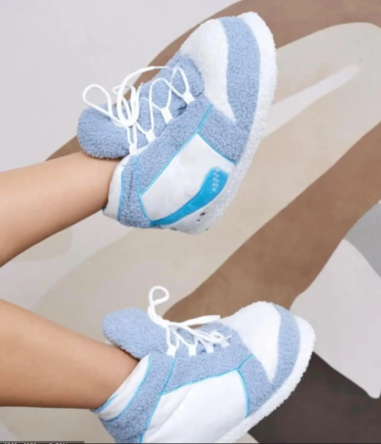 Warm Furry Sneakers Slipper Comfy House Shoes Winter Plush Fuzzy Slipper Shoes For Women Men One Size Fits Most Fluffy Slides For Indoor Outdoor Bigfoot Gifts Houseshoes