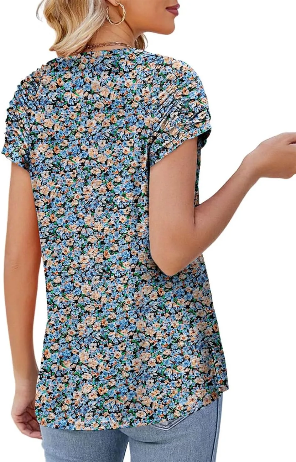 Womens Short Sleeve Tops Casual Solid Color Ladies Summer Shirts Dressy Plus Size T Shirts