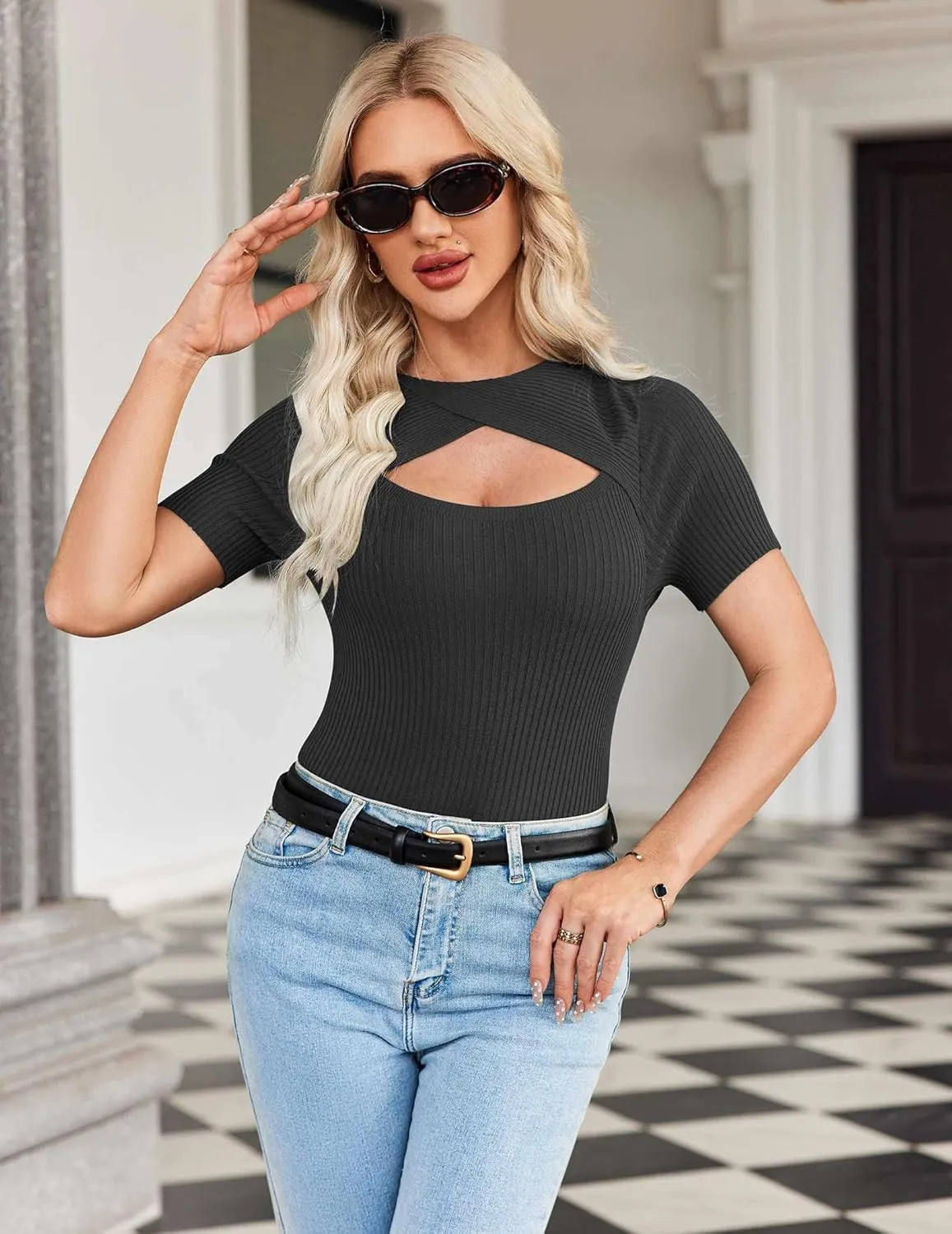 Zeagoo Womens Short Sleeve T Shirts 2024 Summer Casual Knit Slim Fit Trendy Basic Cute Sweater Tops